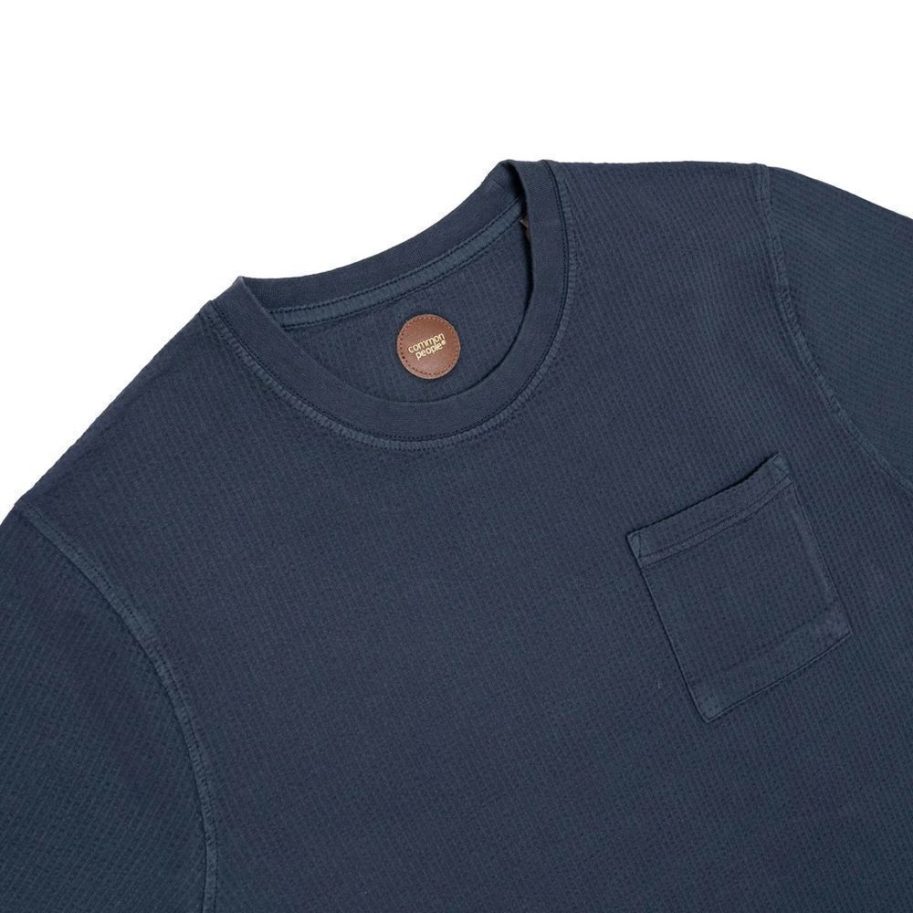 Common People Navy Seersucker Textured T-Shirt Medium - Picture 2 of 8